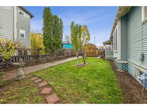 610 NE Webster Street Portland OR 97211