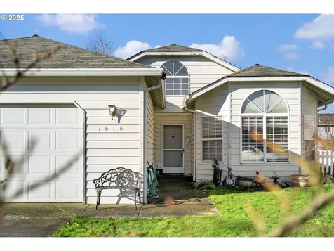 1616 NW 13th Street Battle Ground WA 98604