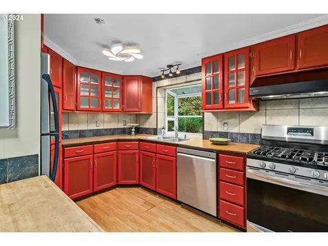 525 Bennett Creek Road Cottage Grove OR 97424