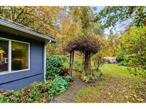 525 Bennett Creek Road Cottage Grove OR 97424