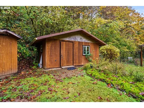 525 Bennett Creek Road Cottage Grove OR 97424