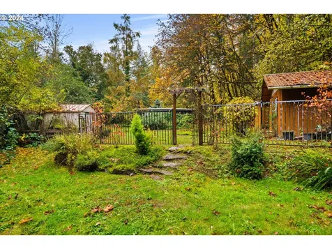 525 Bennett Creek Road Cottage Grove OR 97424