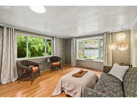 525 Bennett Creek Road Cottage Grove OR 97424