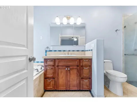850 SE 67th Avenue Hillsboro OR 97123