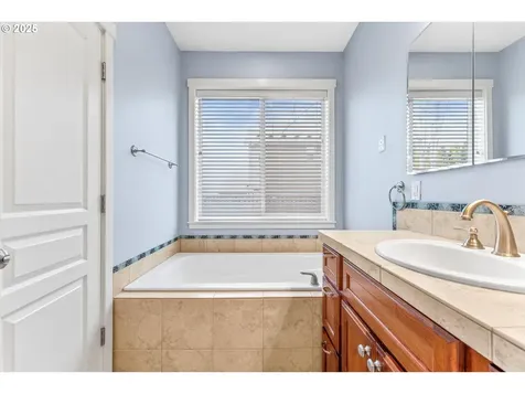 850 SE 67th Avenue Hillsboro OR 97123