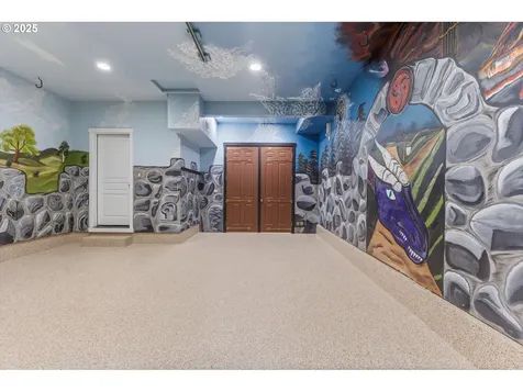 850 SE 67th Avenue Hillsboro OR 97123