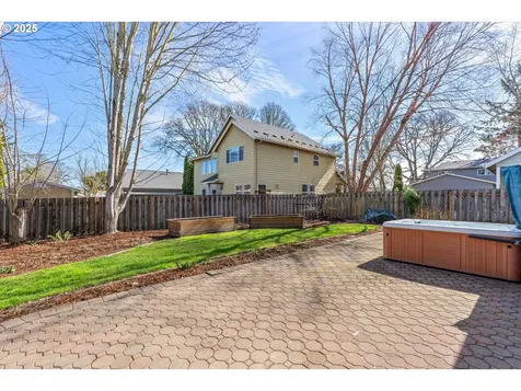 850 SE 67th Avenue Hillsboro OR 97123