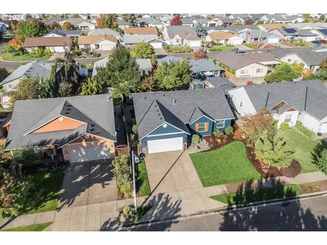 2795 Roanoke Street Woodburn OR 97071