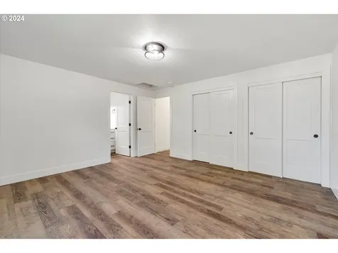 2795 Roanoke Street Woodburn OR 97071