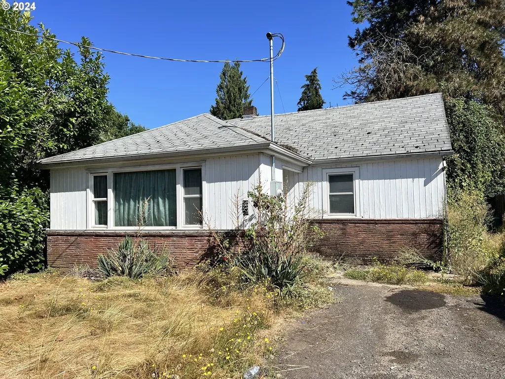 33375 Nw Ej Smith Road Scappoose OR 97056