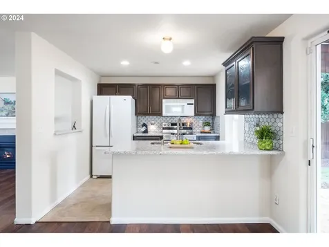 3032 SE Tumblestone Drive Hillsboro OR 97123