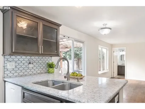 3032 SE Tumblestone Drive Hillsboro OR 97123