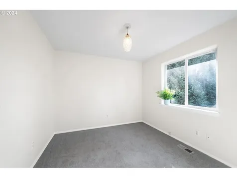 3032 SE Tumblestone Drive Hillsboro OR 97123