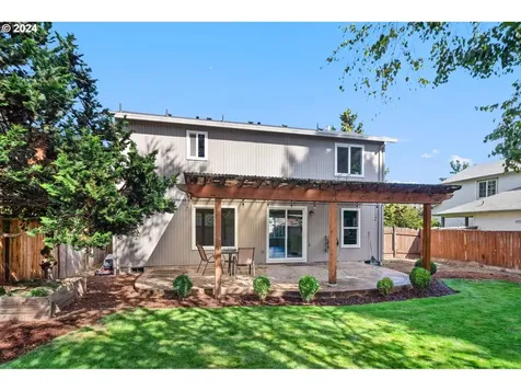 3032 SE Tumblestone Drive Hillsboro OR 97123
