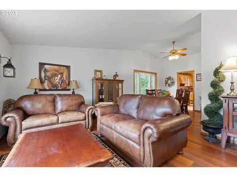 15404 Ne 232nd Street Battle Ground WA 98604