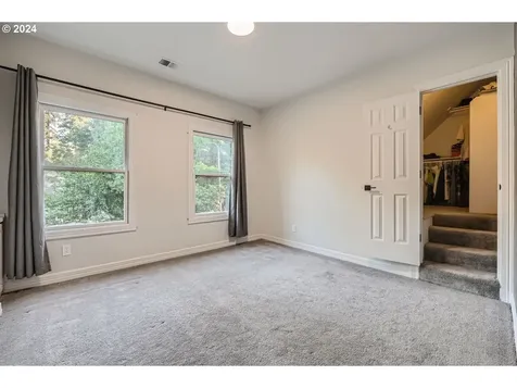 16610 Woodsman Court Lake Oswego OR 97034
