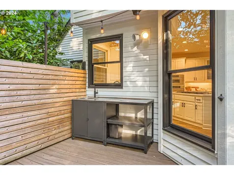 16610 Woodsman Court Lake Oswego OR 97034