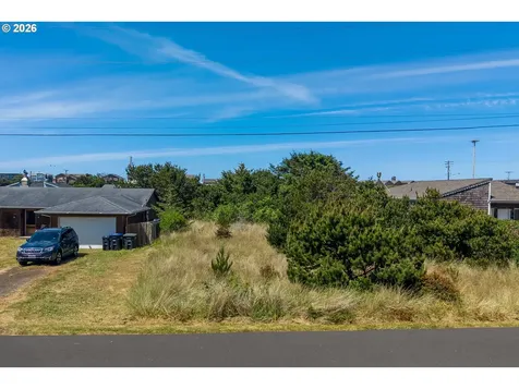 1306 NW Parker Avenue Waldport OR 97394