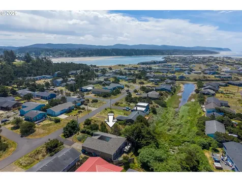 1306 NW Parker Avenue Waldport OR 97394
