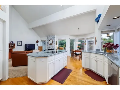 7305 SW Fairway Loop Wilsonville OR 97070