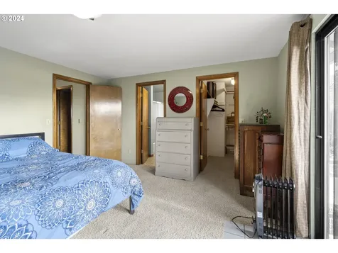 1045 NE Pepperwood Drive Grants Pass OR 97526