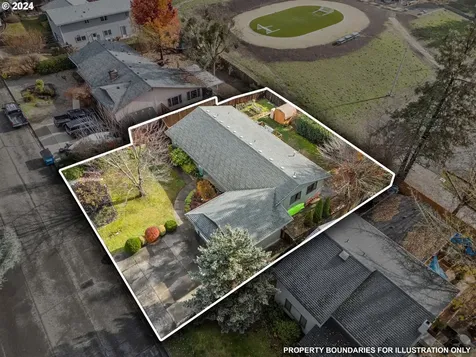 1045 NE Pepperwood Drive Grants Pass OR 97526