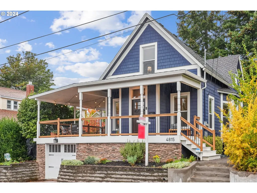 4815 SE Taylor Street Portland OR 97215