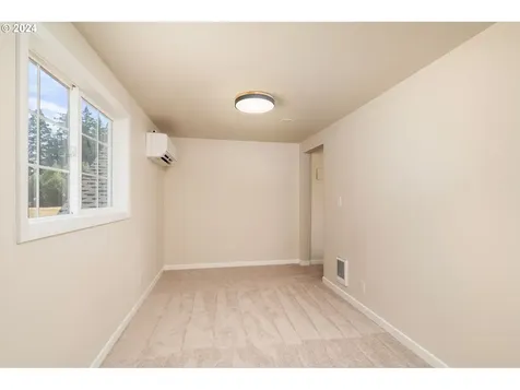 18531 S Upper Highland Road Beavercreek OR 97004