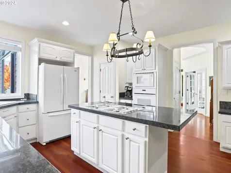 1847 N Teakwood Circle Canby OR 97013