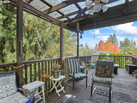1847 N Teakwood Circle Canby OR 97013