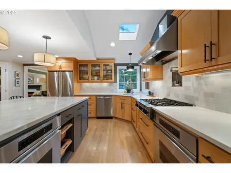 8365 SW Carmel Court Portland OR 97223