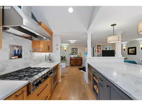 8365 SW Carmel Court Portland OR 97223