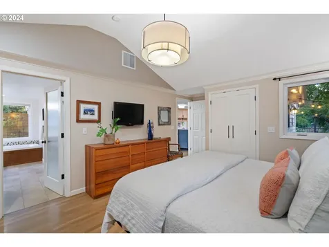 8365 SW Carmel Court Portland OR 97223