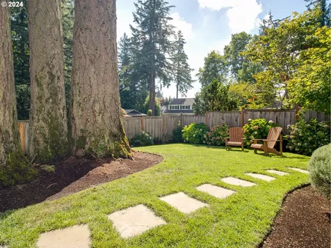 8365 SW Carmel Court Portland OR 97223