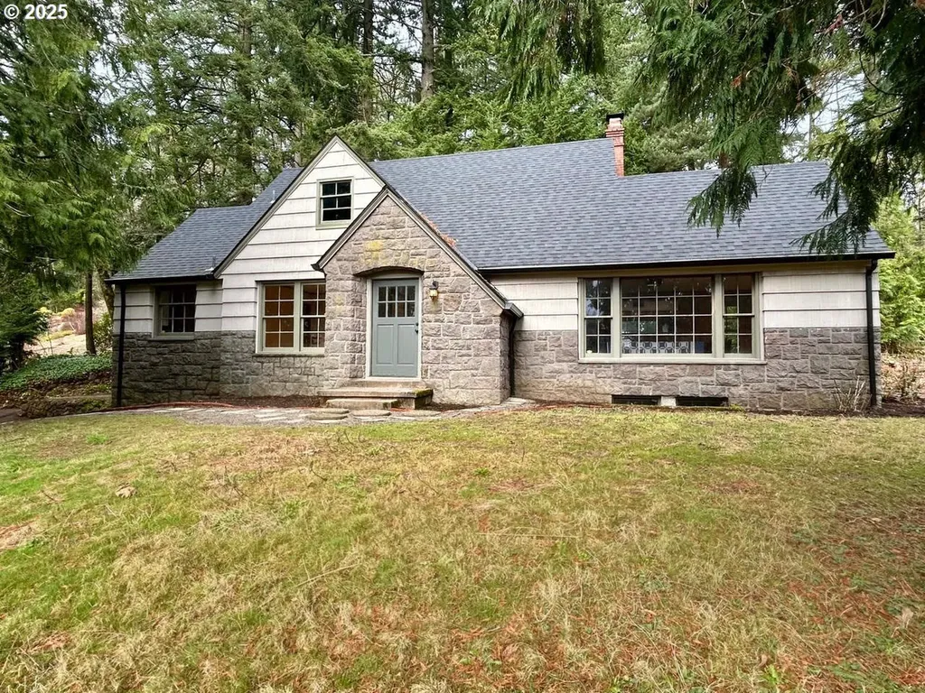 3320 SW Scholls Ferry Road Portland OR 97221