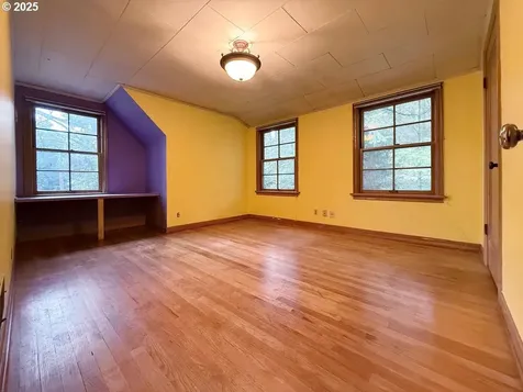 3320 SW Scholls Ferry Road Portland OR 97221