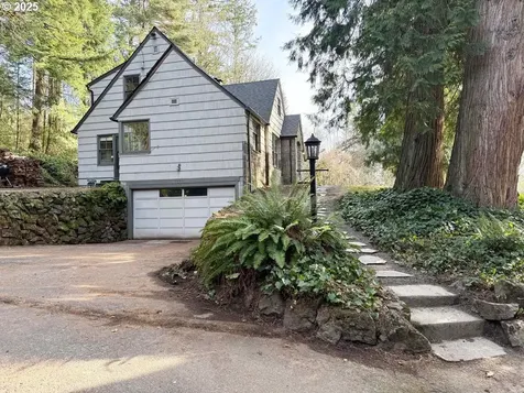3320 SW Scholls Ferry Road Portland OR 97221