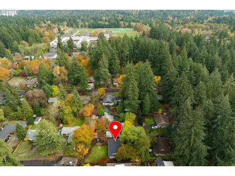 18021 Tualata Avenue Lake Oswego OR 97035