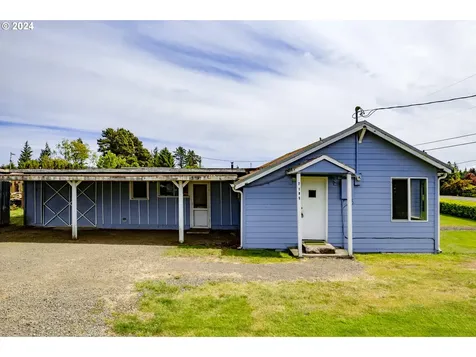 7185 Vaughn Road Tillamook OR 97141