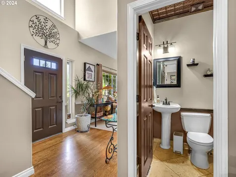 92068 Drucker Place Astoria OR 97103
