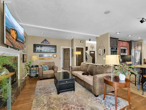 92068 Drucker Place Astoria OR 97103