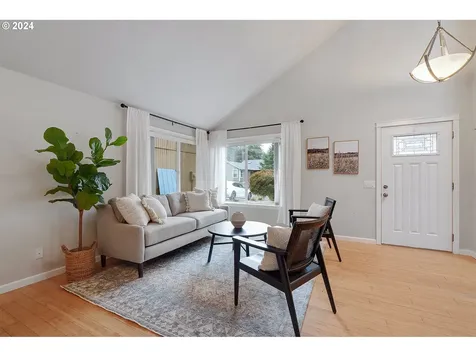 17547 SW Beaver Court Beaverton OR 97003