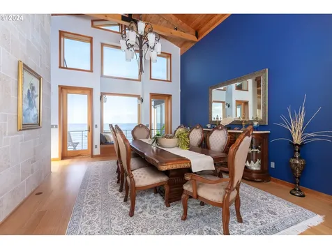 3475 Rocky Creek Avenue Depoe Bay OR 97341
