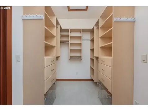 3475 Rocky Creek Avenue Depoe Bay OR 97341