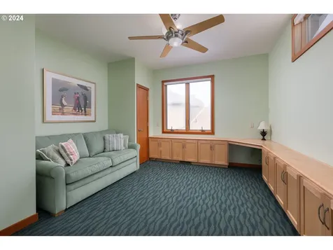 3475 Rocky Creek Avenue Depoe Bay OR 97341