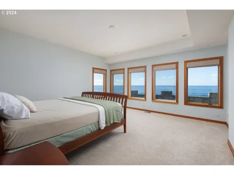 3475 Rocky Creek Avenue Depoe Bay OR 97341