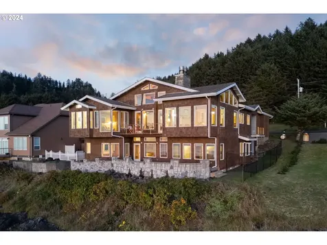 3475 Rocky Creek Avenue Depoe Bay OR 97341