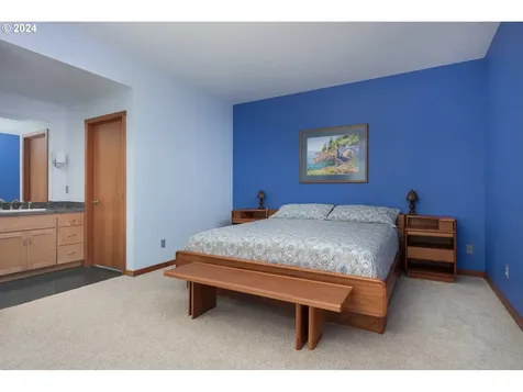 3475 Rocky Creek Avenue Depoe Bay OR 97341