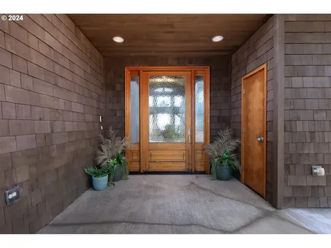 3475 Rocky Creek Avenue Depoe Bay OR 97341