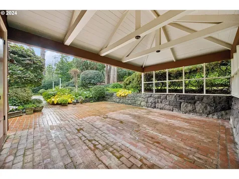 8420 SW Birchwood Road Portland OR 97225